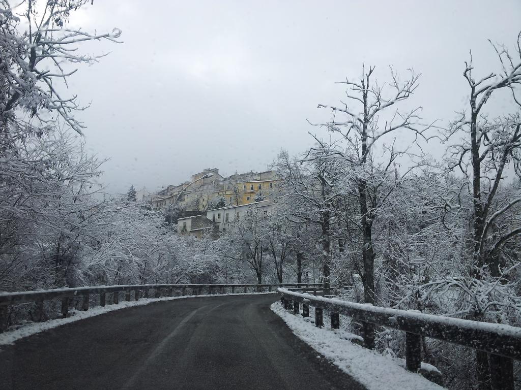 La Fantesca Appartement Pettorano sul Gizio Buitenkant foto